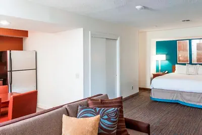 Photo 4 - Residence Inn by Marriott Spartanburg
