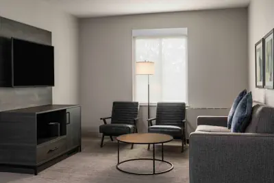 Photo 5 - Holiday Inn Express South Burlington Downtown by IHG
