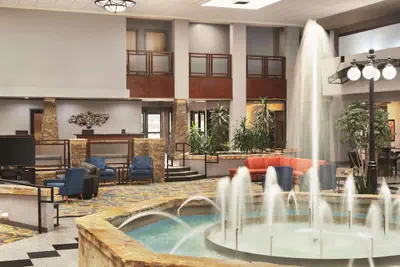 Photo 3 - Radisson Hotel Fort Worth North-Fossil Creek