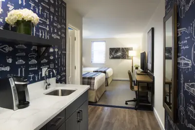 Photo 4 - Hotel Indigo Boston Garden by IHG