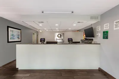 Photo 5 - Quality Inn & Suites Easley - Greenville