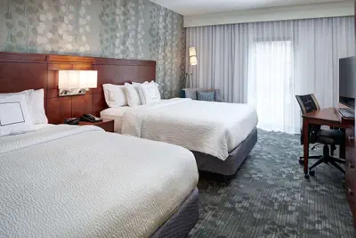 Photo 4 - AmericInn by Wyndham Brookfield