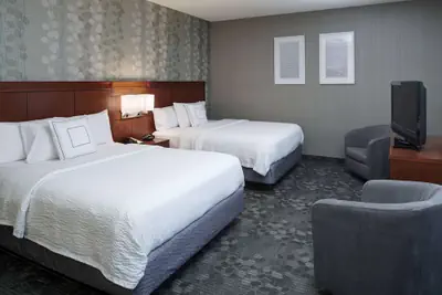 Photo 2 - AmericInn by Wyndham Brookfield
