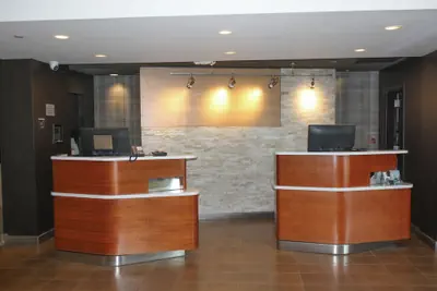 Photo 2 - AmericInn by Wyndham Brookfield