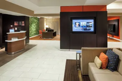 Photo 3 - Courtyard by Marriott Jackson