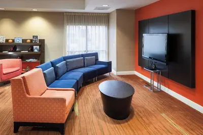 Photo 2 - Courtyard by Marriott Jackson