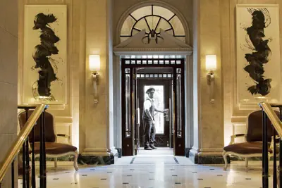 Photo 3 - The Eliot Hotel