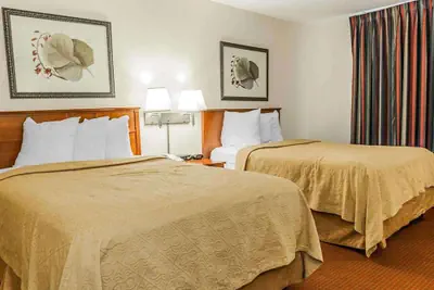 Photo 2 - Baymont by Wyndham Indianapolis East