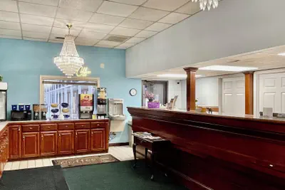 Photo 4 - Hamilton Inn Jonesville NC