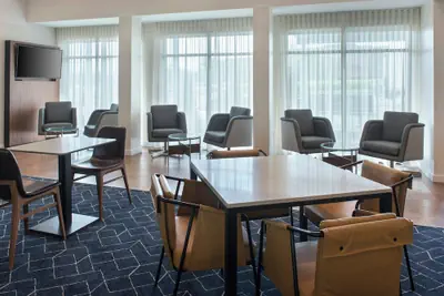 Photo 2 - Courtyard by Marriott Silver Spring North/White Oak