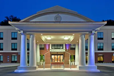 Photo 2 - Holiday Inn Express Hotel & Suites Harriman by IHG