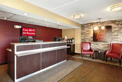 Photo 3 - Red Roof Inn Charleston - Kanawha City, WV