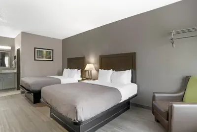Photo 2 - Quality Inn Simpsonville - Greenville