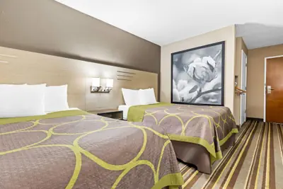 Photo 5 - Super 8 by Wyndham Athens