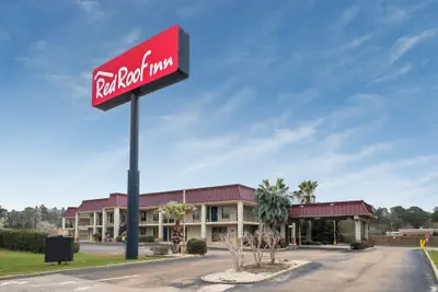 Photo 2 - Red Roof Inn Mobile North - Saraland
