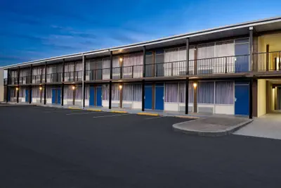 Photo 2 - Travelodge by Wyndham Salisbury MD