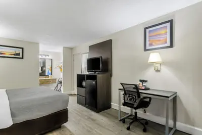 Photo 5 - Quality Inn & Suites Ridgeland
