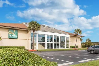 Photo 2 - Quality Inn & Suites Ridgeland