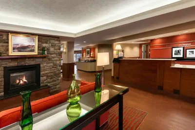 Photo 4 - Hampton Inn Colchester