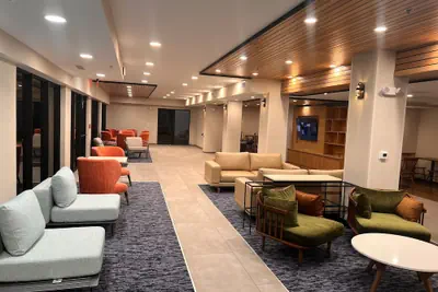Photo 3 - Fairfield by Marriott Inn & Suites Charleston Downtown