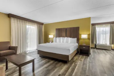 Photo 2 - Best Western Plaza Inn