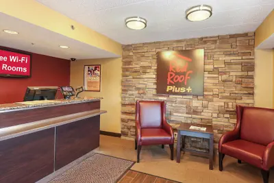 Photo 4 - Red Roof Inn PLUS+ Baltimore-Washington DC/ BWI South