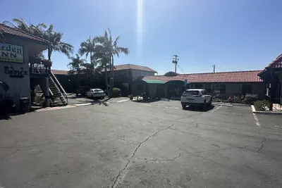 Photo 2 - Garden Inn & Suites