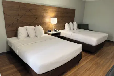 Photo 5 - Wingate by Wyndham Livonia
