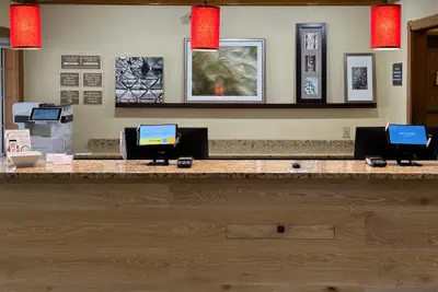 Photo 2 - Country Inn & Suites by Radisson, Owatonna, MN