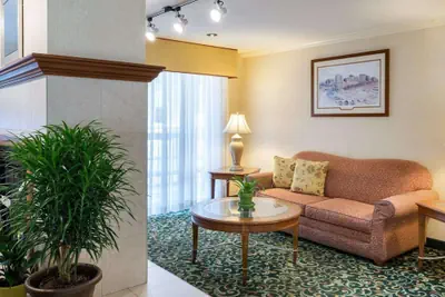 Photo 2 - Quality Inn Newark - Wilmington