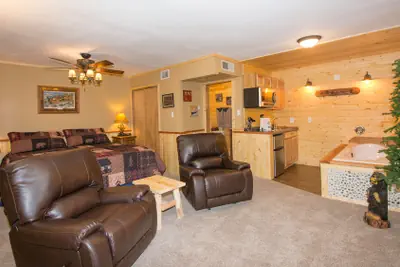 Photo 4 - Upper Canyon Inn & Cabins