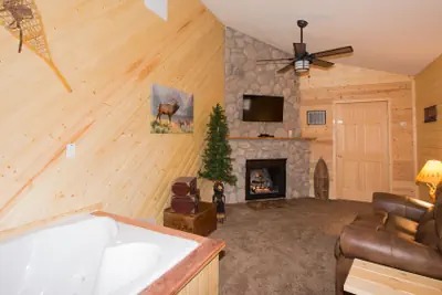 Photo 3 - Upper Canyon Inn & Cabins