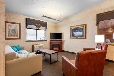 Photo 2 - Quality Inn Ironwood