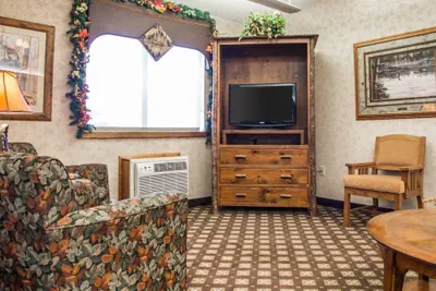 Photo 4 - Quality Inn Ironwood