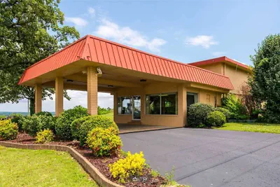 Photo 2 - Days Inn by Wyndham Batesville AR