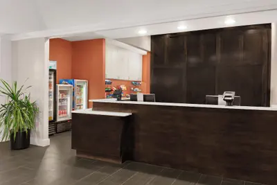 Photo 5 - Addison Suites