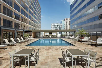 Photo 2 - Hilton Houston Plaza/Medical Center