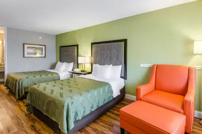 Photo 4 - Quality Inn Roanoke Airport