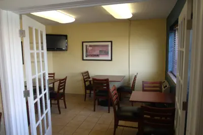 Photo 4 - Relax Inn