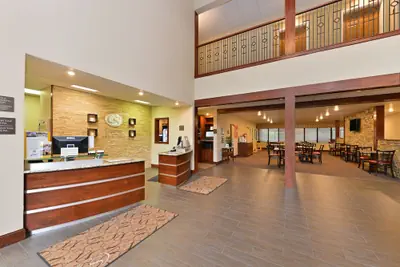 Photo 3 - Comfort Suites near Route 66