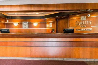 Photo 3 - Quality Inn Auburn Hills - Detroit North
