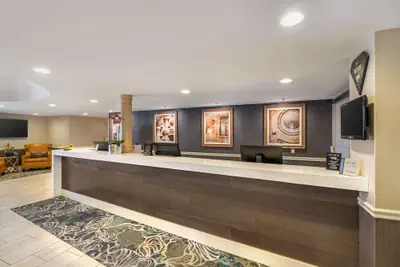 Photo 5 - Best Western Plus Carpinteria Inn