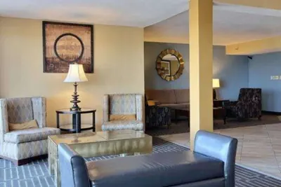 Photo 4 - Quality Inn Thief River Falls