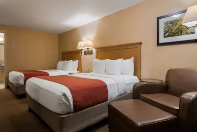 Photo 5 - SureStay Plus by Best Western Covington