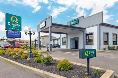 Photo 2 - Quality Inn - Niagara Falls Blvd