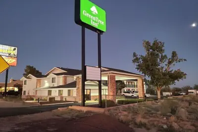 Photo 2 - Greentree Inn Holbrook