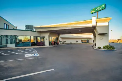 Photo 2 - Quality Inn and Conference Center I-80 Grand Island