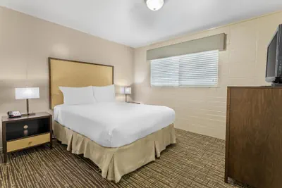 Photo 5 - Best Western Petaluma Inn