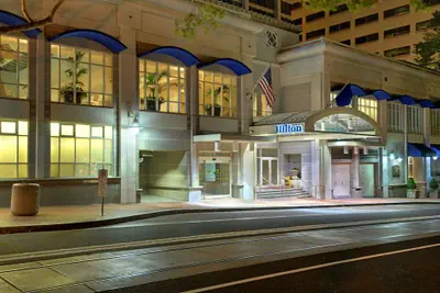 Photo 2 - Hilton Portland Downtown
