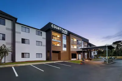 Photo 2 - Courtyard by Marriott Mobile